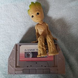 Marvel Dancing Groot